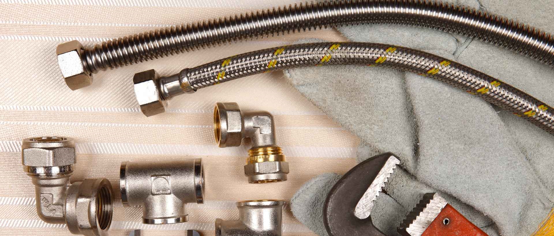 Emergency plumbers IG7