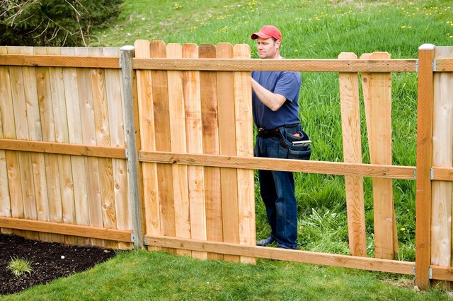 Fencing Chigwell Row, Chigwell, IG7